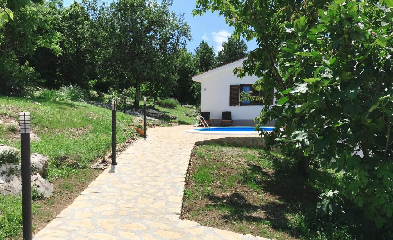 Holiday Home Deni Roč Kültér fotó